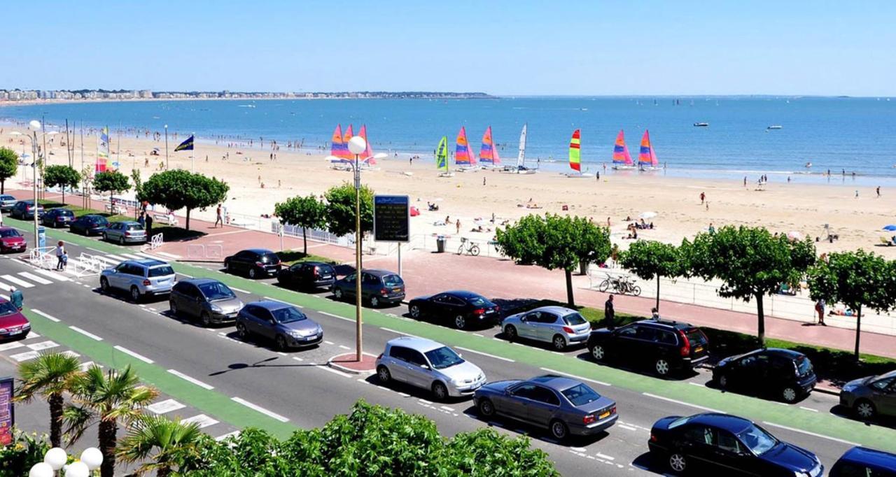 D'une A Escoublac A 10 M De La Plage Avec Vue Sur La Mer Balcon Amenage Et Wifi *